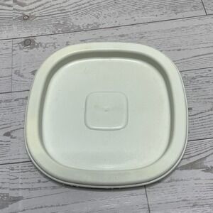 Rubbermaid Servin Saver Square Replacement Lid White 5.25 Inch 0044 5